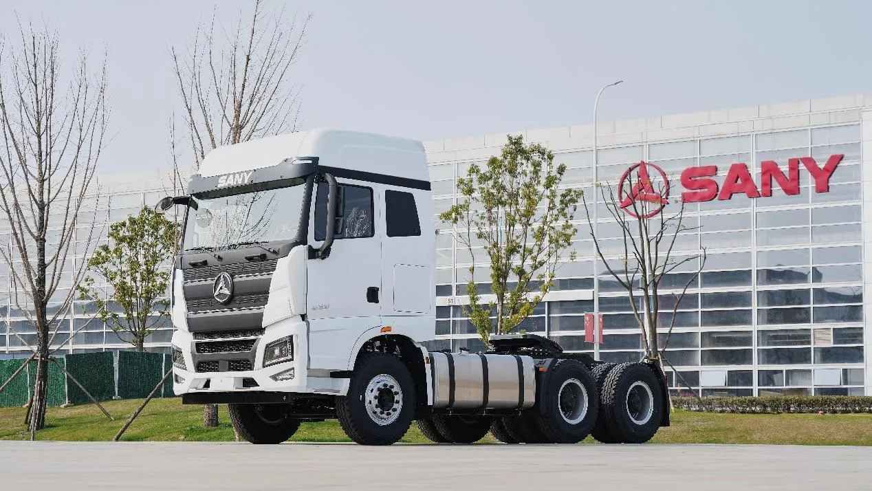 Semi-trailer Tractor
